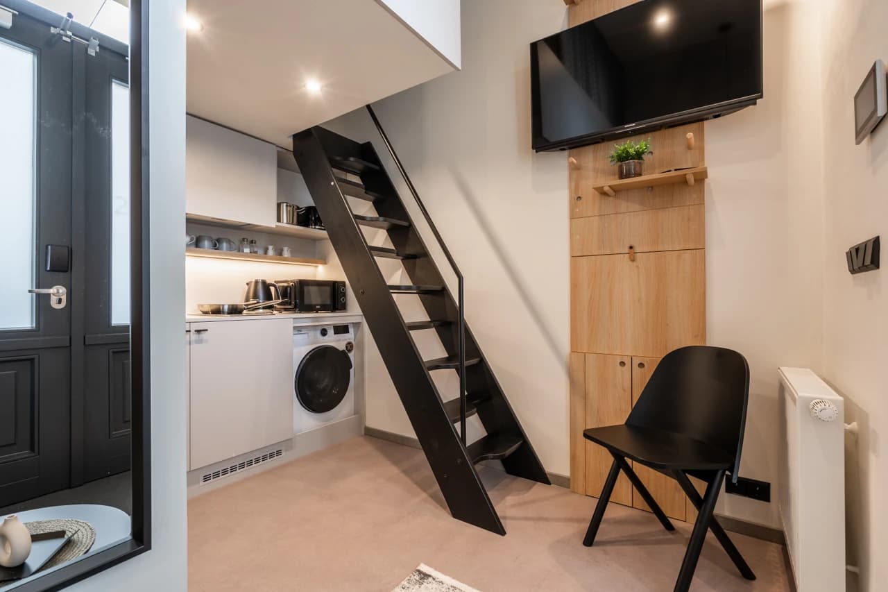 Prodej garsoniéry 19 m², Karlín, fotografie 1 z 20