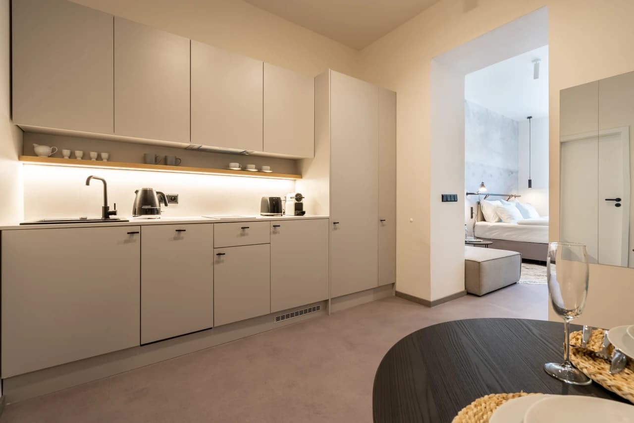 Prodej garsoniéry 33 m², Karlín, fotografie 1 z 13