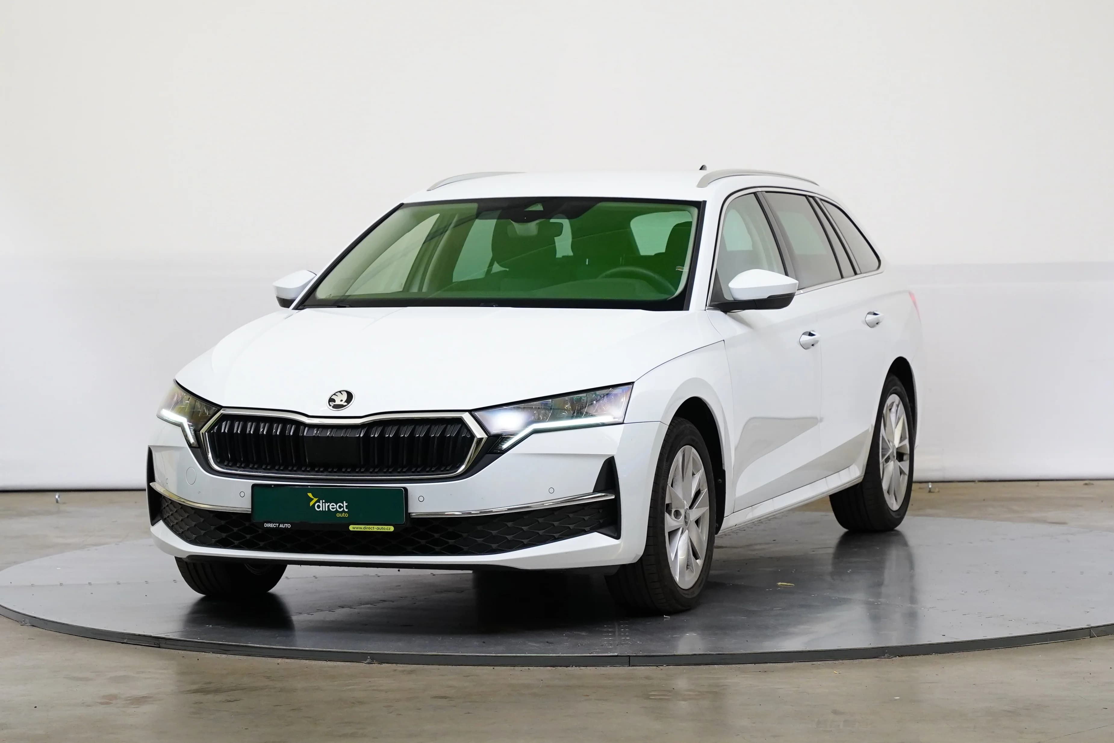 Škoda Octavia 2.0 TDI 110 kW Top Selection, fotografie 1 z 27