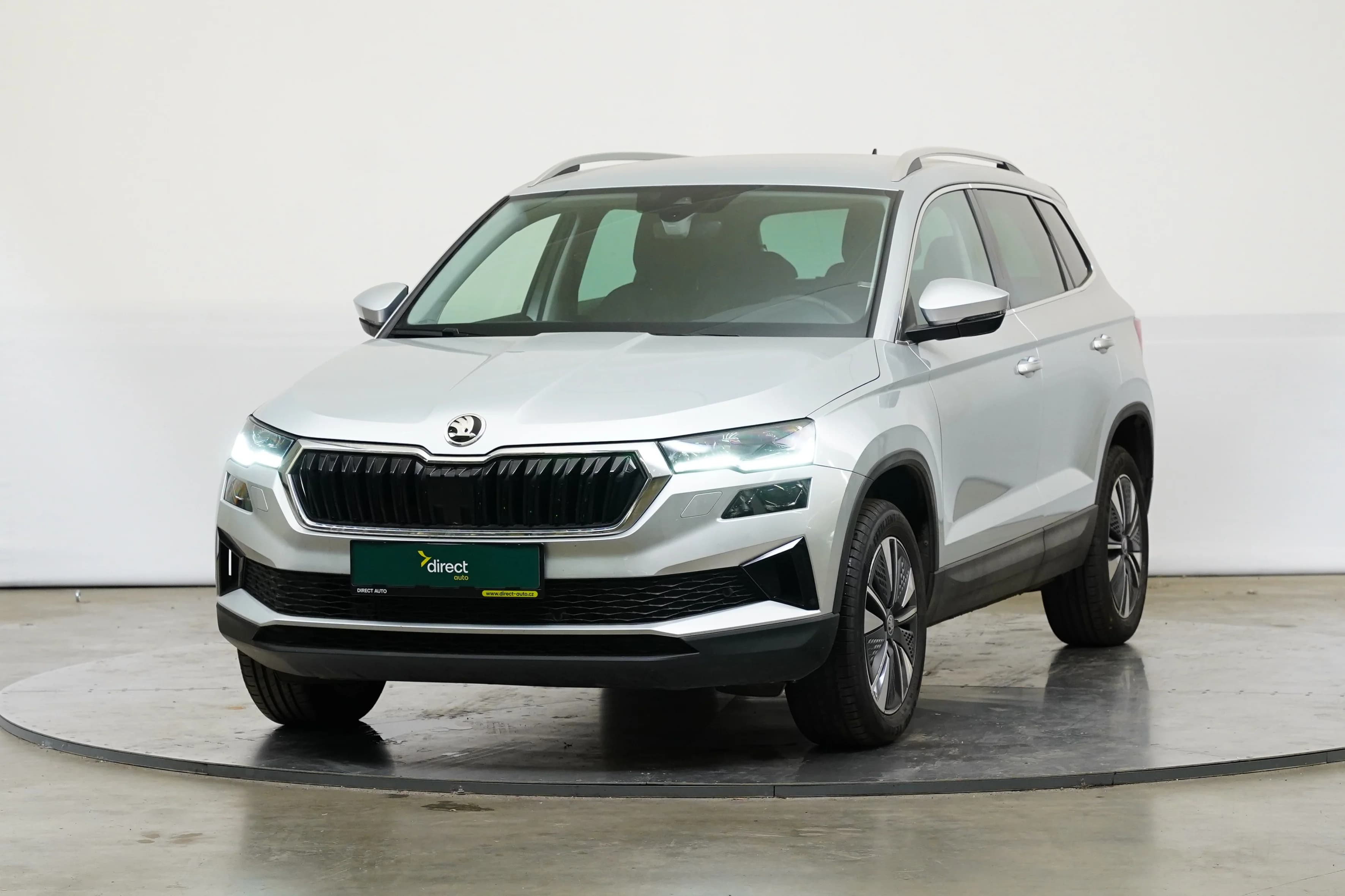 Škoda Karoq 1.5 TSI 110 kW Top Selection, fotografie 1 z 28