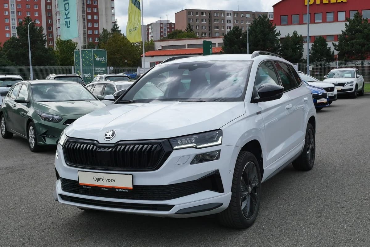Škoda Karoq 1.5 TSI 110 kW DSG Sportline, fotografie 1 z 6