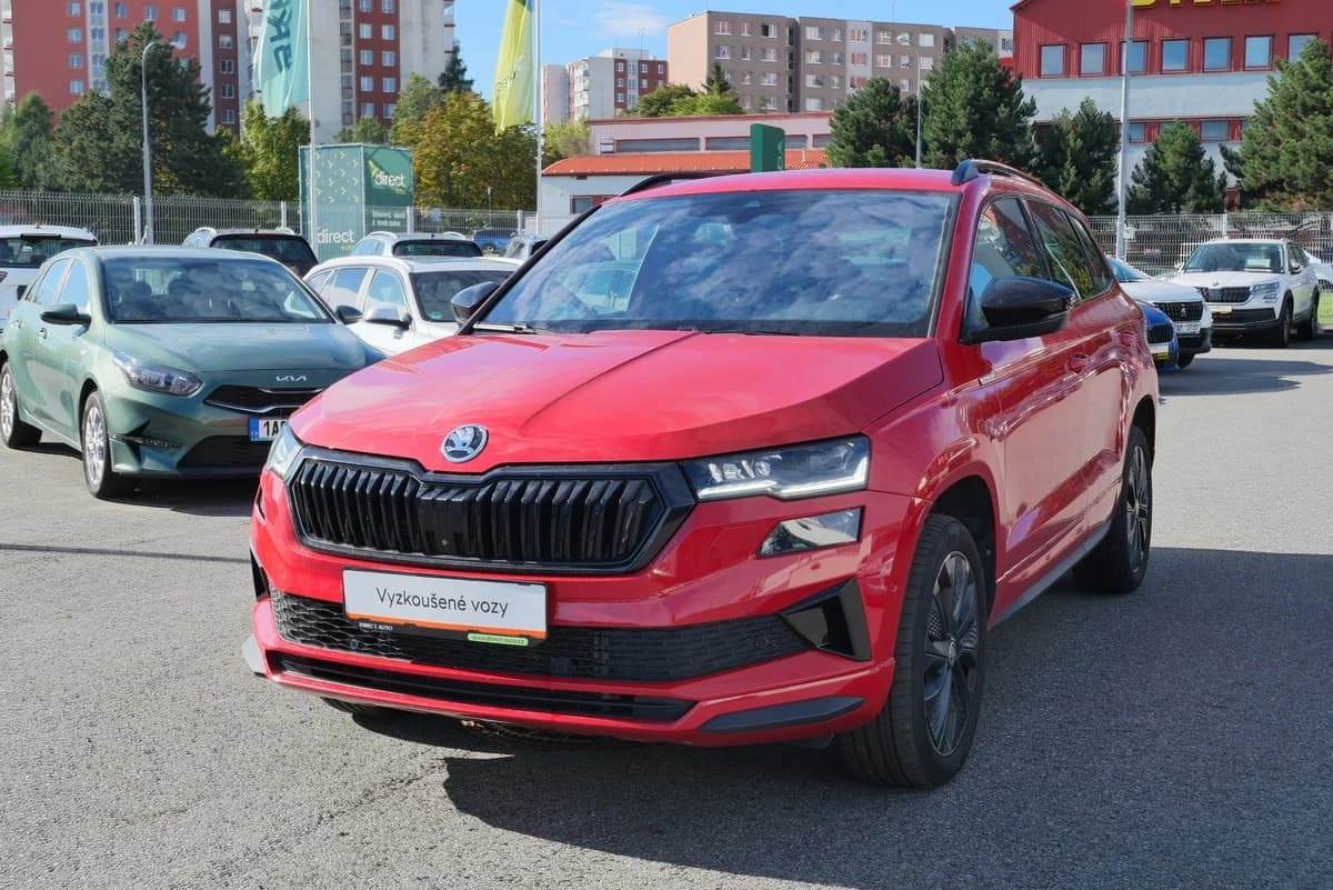 Škoda Karoq 1.5 TSI 110 kW Sportline, photo 1 of 6