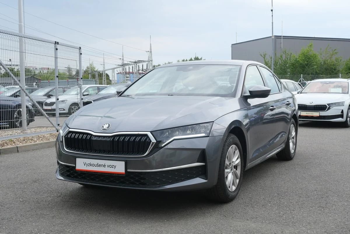 Škoda Octavia 1.5 TSI 85 kW Selection, fotografie 1 z 6