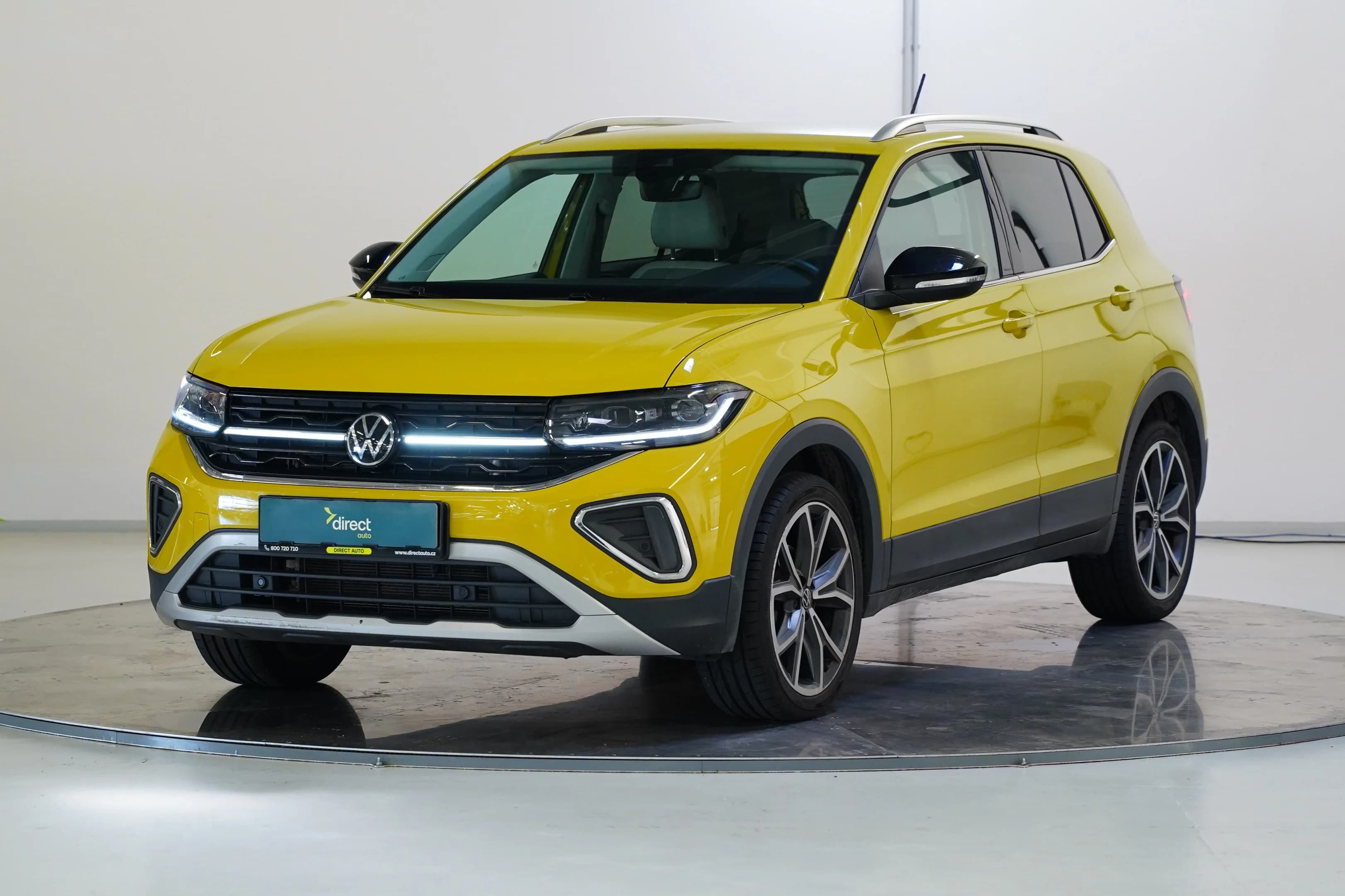 Volkswagen T-Cross 1.0 TSI 85 kW DSG Style, photo 1 of 9