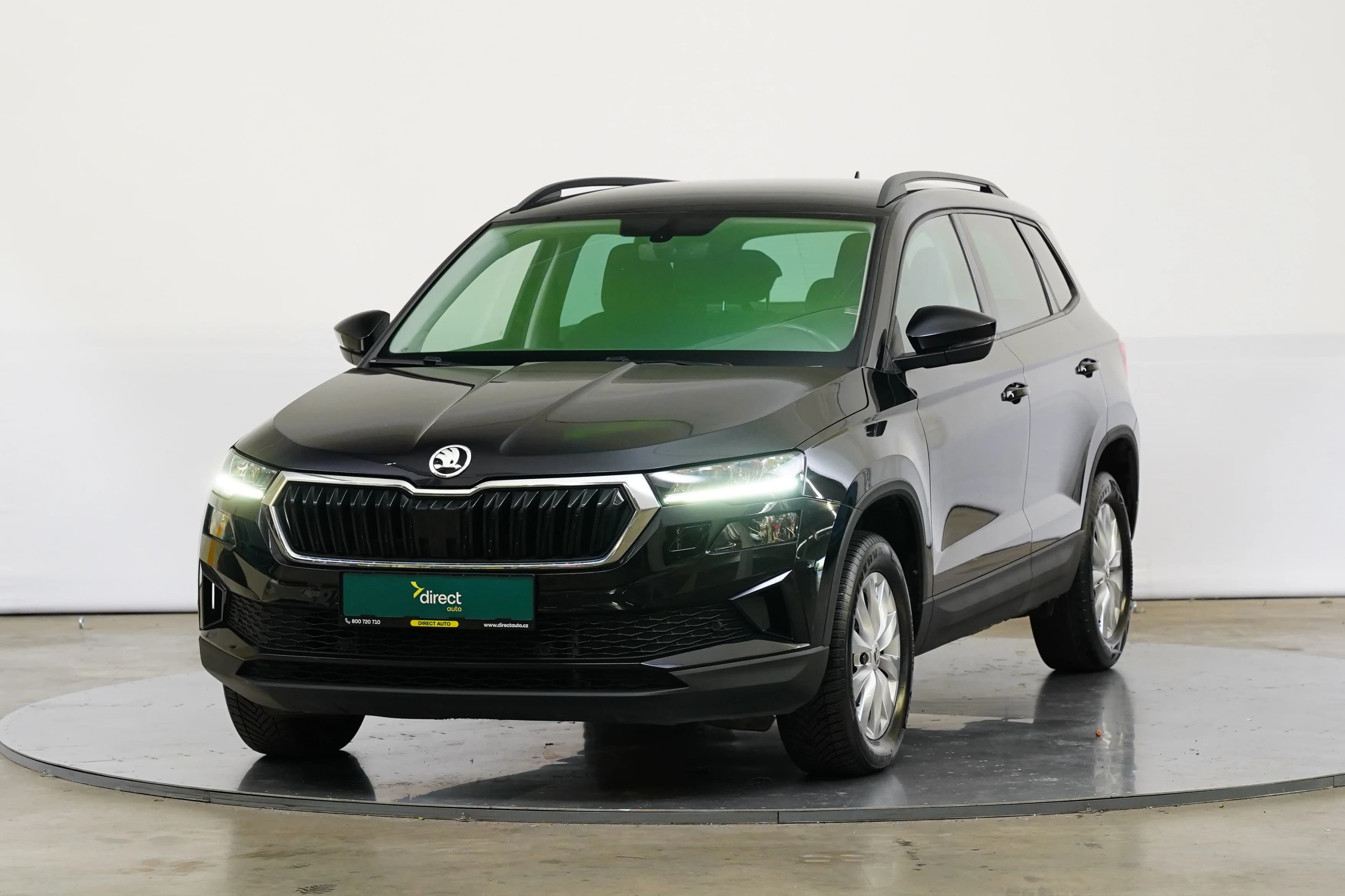 Škoda Karoq 1.5 TSI 110 kW Ambition, fotografie 1 z 26
