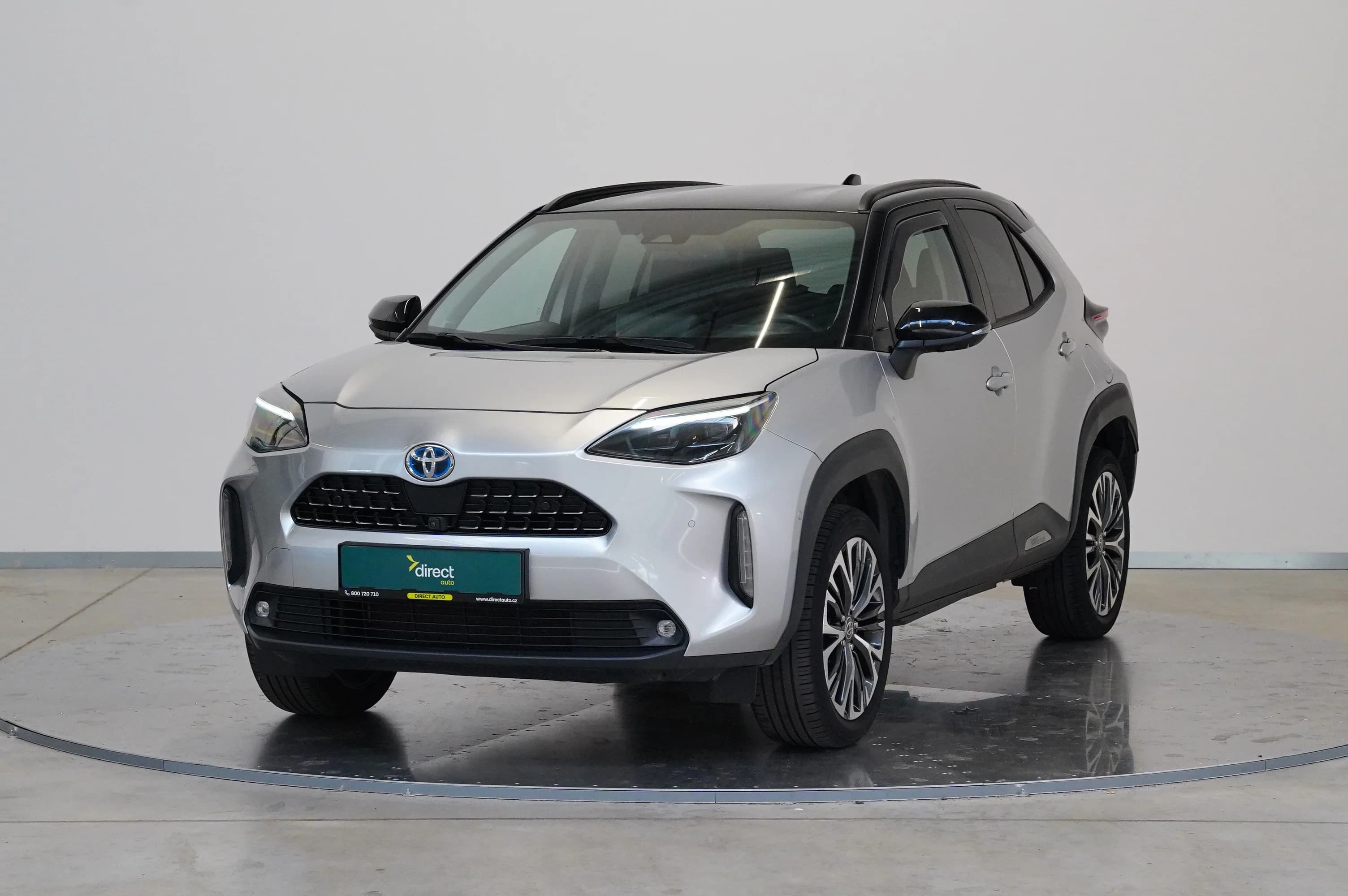 Toyota YARIS CROSS 1.5 Hybrid 68 kW AWD Executive